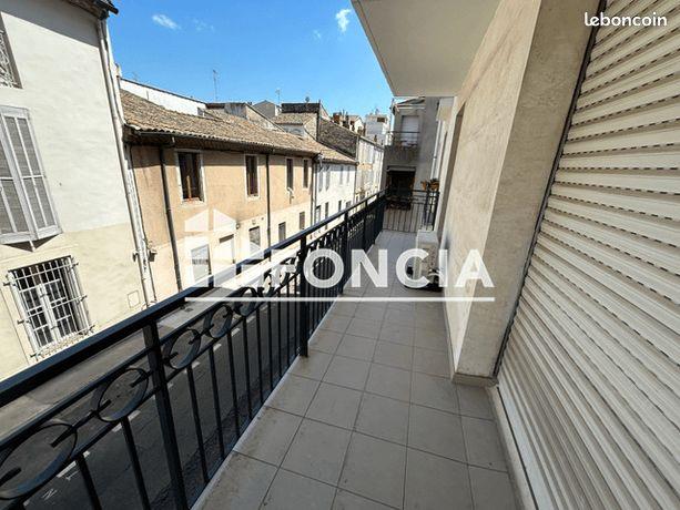 Maison à louer, 42m², Nîmes