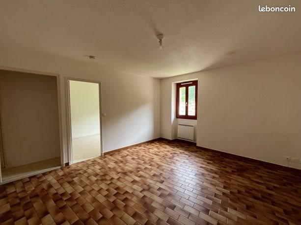 Appartement à louer, 45m², Le Cheylard