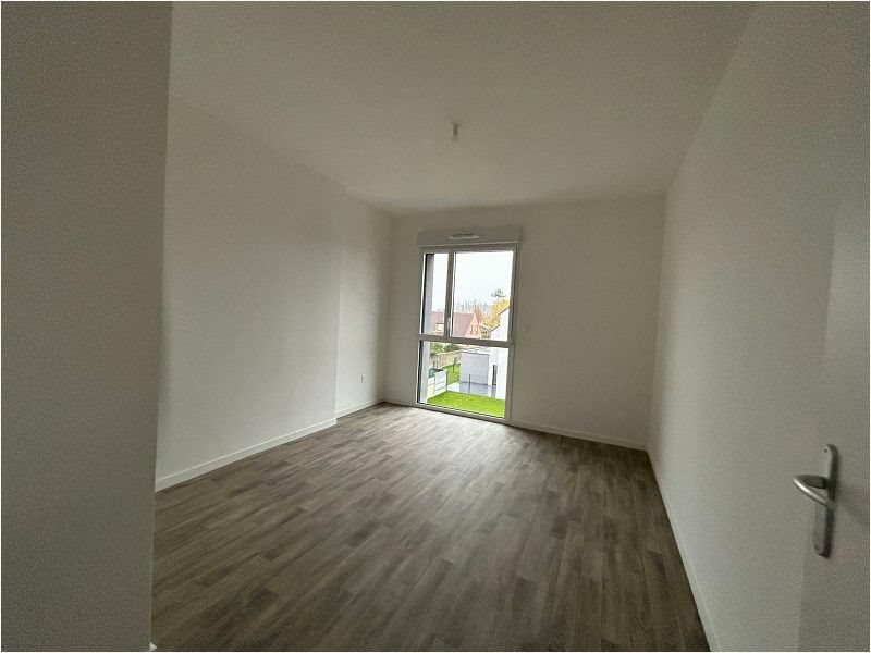 Appartement à louer, 66m², Nieppe