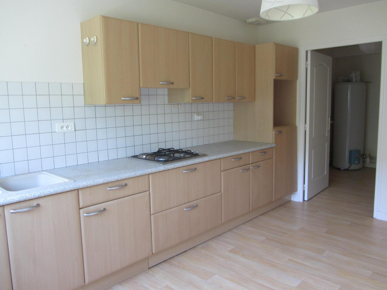Appartement à louer, 130m², Neuvic