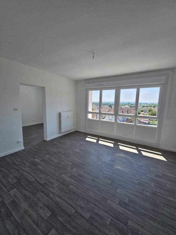 Appartement à louer, 83m², Creutzwald