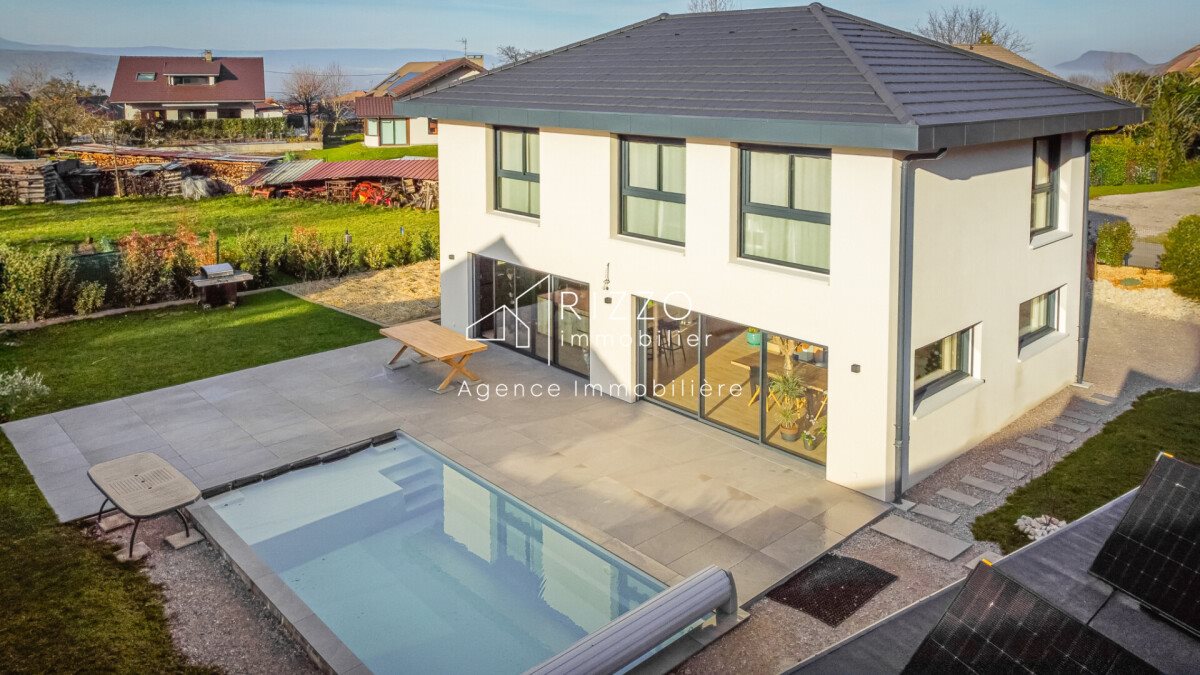 Maison à vendre, 160m², Bons-en-Chablais