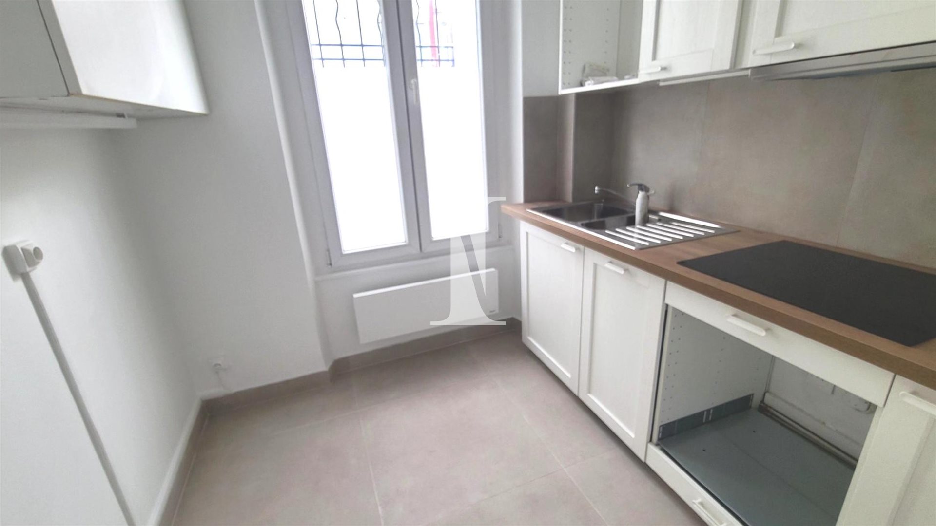 Appartement à louer, 61m², Paris 19ème