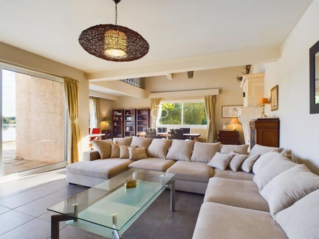 Maison à vendre, 549m², L'Isle-de-Noé