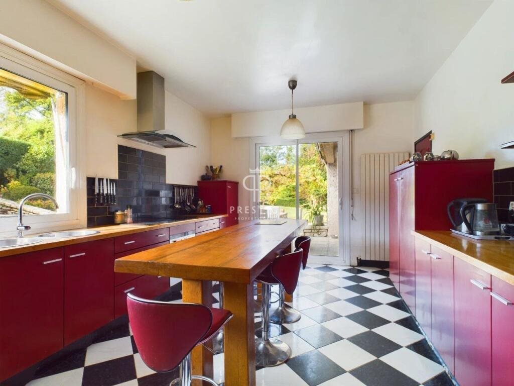 Maison à vendre, 549m², L'Isle-de-Noé