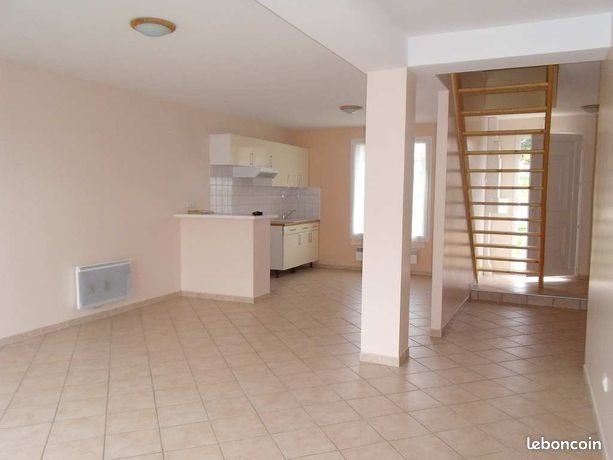 Appartement à louer, 81m², Gond-Pontouvre