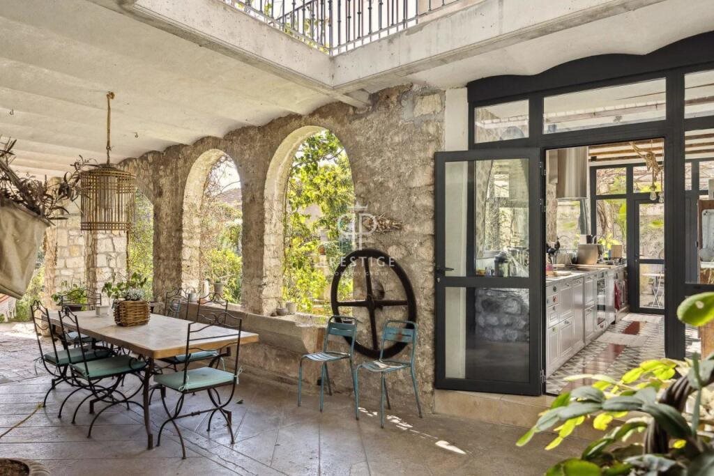 Maison à vendre, 354m², La Colle-sur-Loup