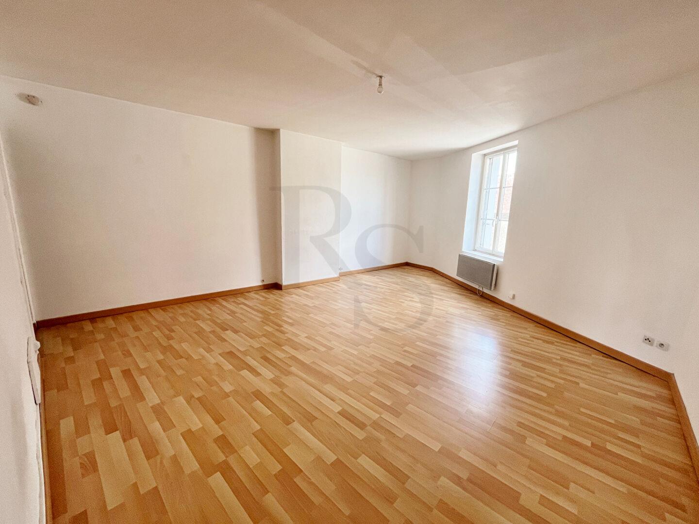 Appartement à louer, 33m², Boucé