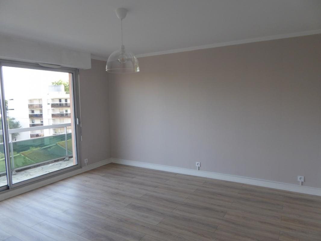 Appartement à louer, 45m², Bordeaux