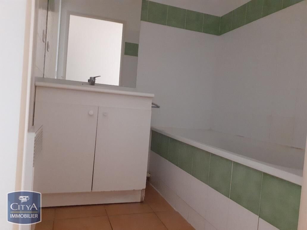 Appartement à louer, 64m², Nîmes