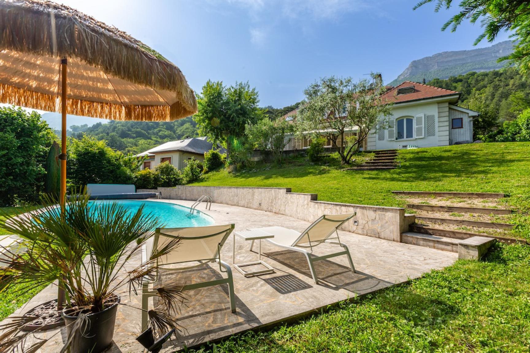 Maison à vendre, 320m², Meylan