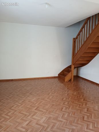 Appartement à louer, 68m², Seix
