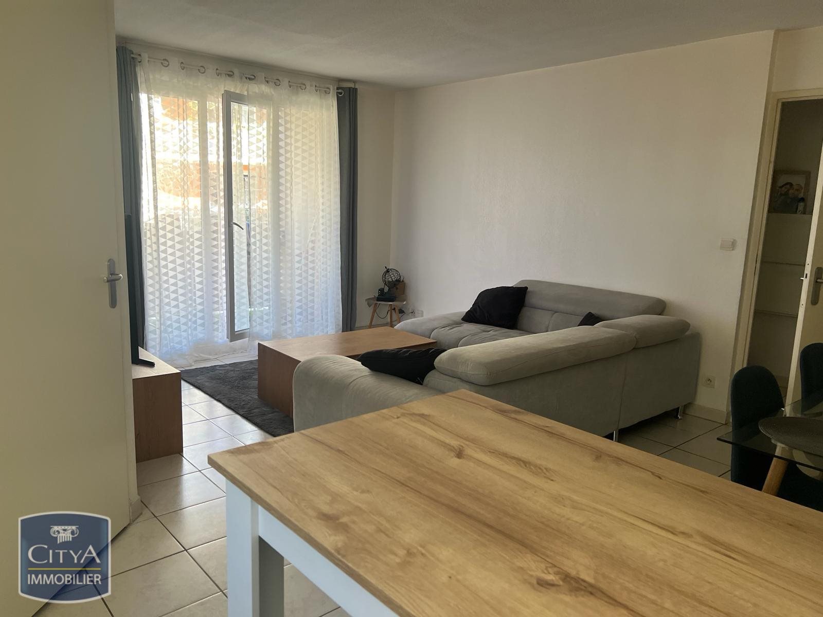 Appartement à louer, 55m², Nîmes
