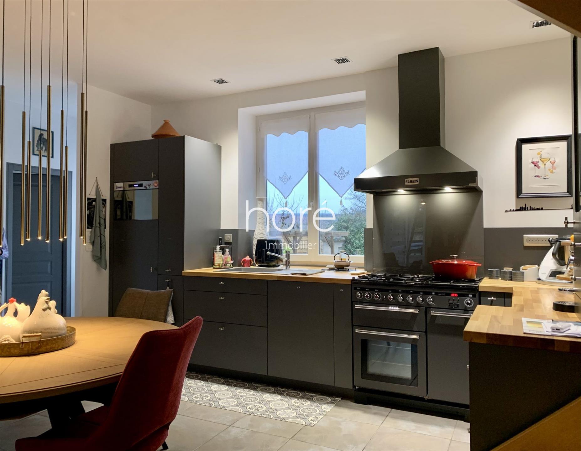 Maison à vendre, 170m², Chablis