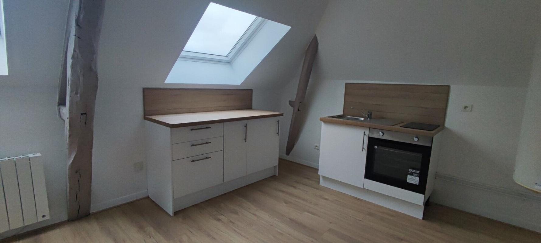 Appartement à louer, 24m², Auneau