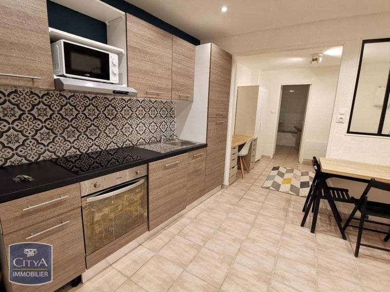 Appartement à louer, 24m², Laon