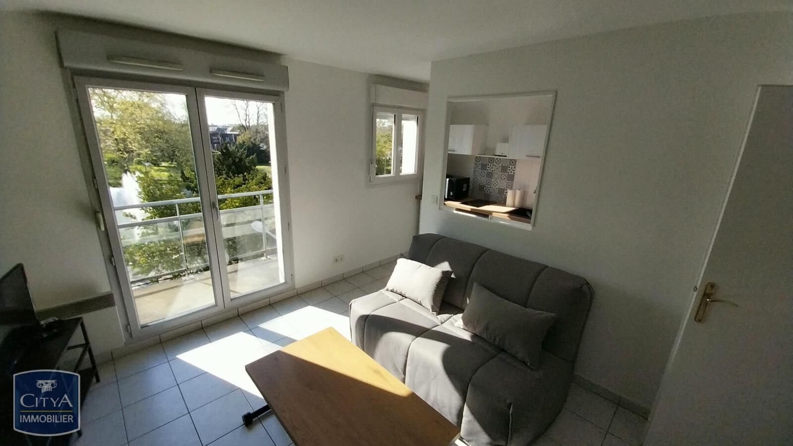 Appartement à louer, 30m², Douai