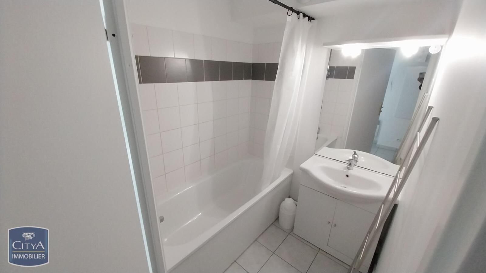 Appartement à louer, 30m², Douai