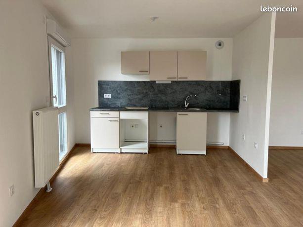 Appartement à louer, 103m², Halluin
