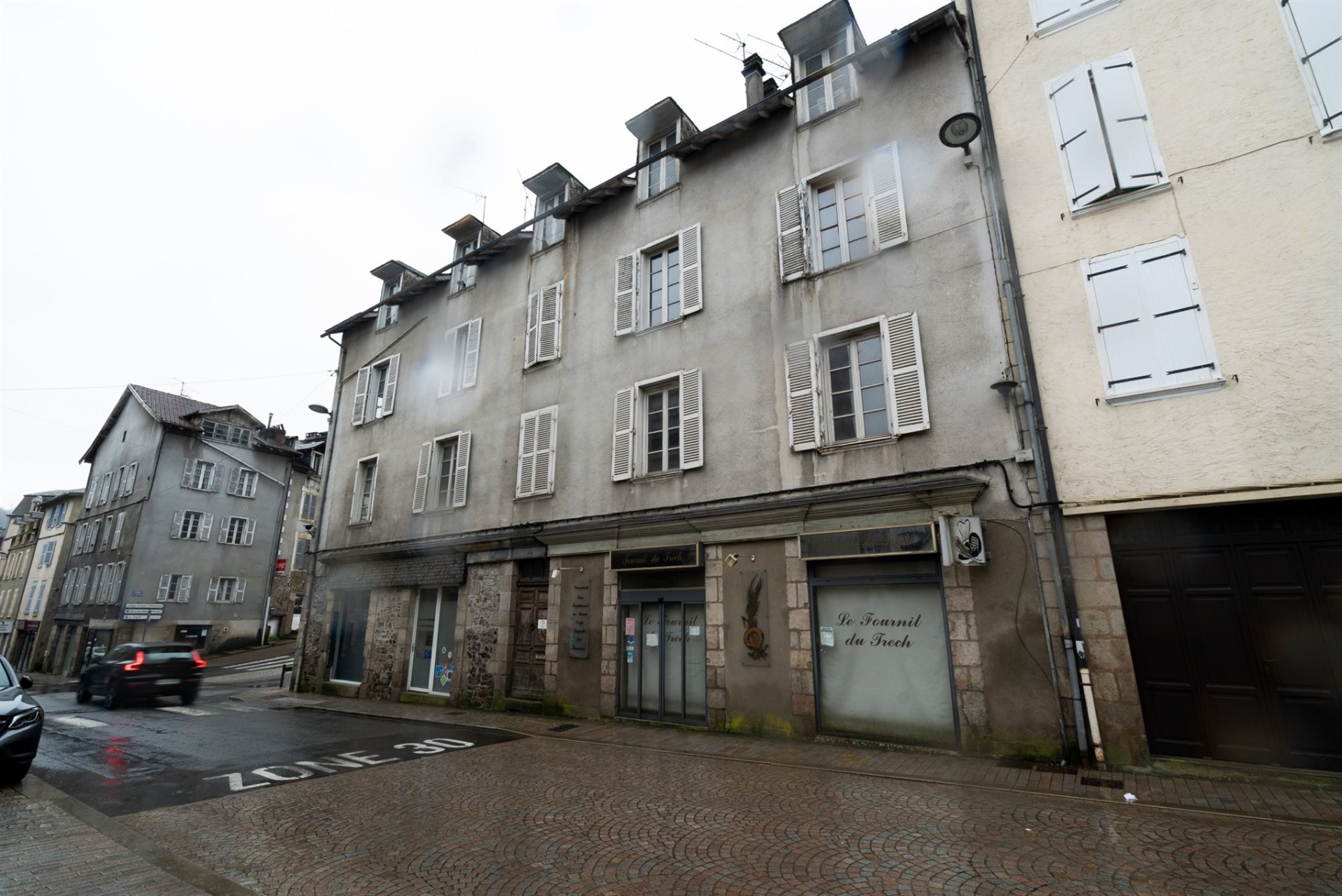 Appartement à vendre, 334m², Tulle