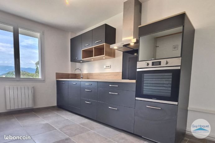 Appartement à louer, 73m², Crest