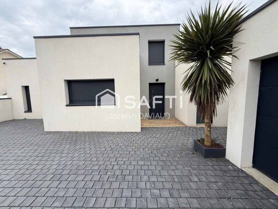 Maison à vendre, 150m², Montreuil-Juigné