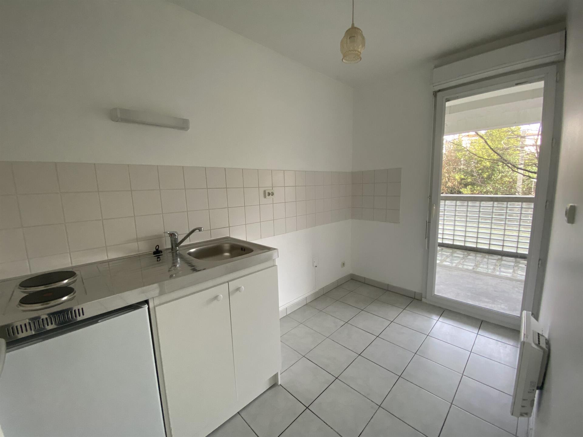 Appartement à louer, 45m², Bordeaux