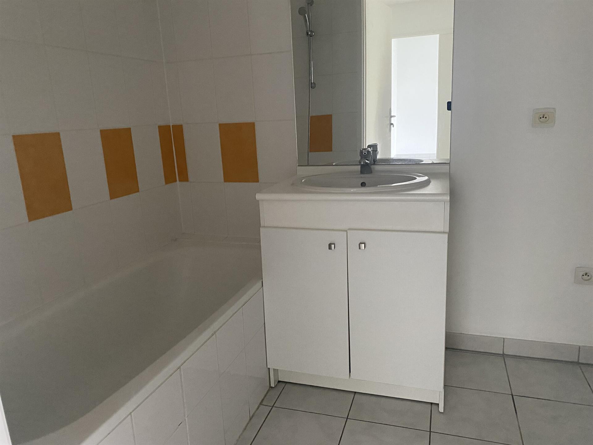 Appartement à louer, 45m², Bordeaux
