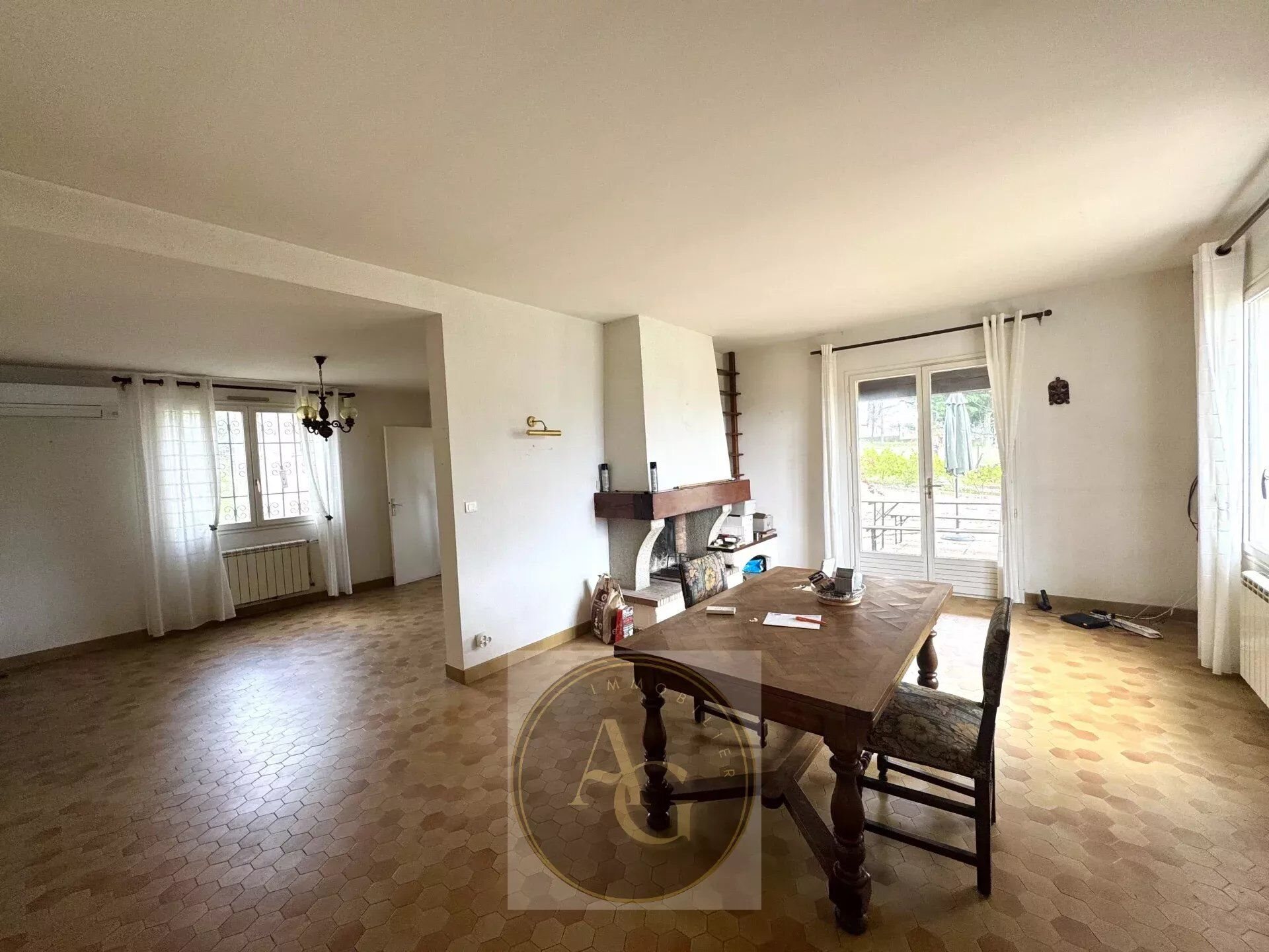 Maison à vendre, 200m², Trèbes