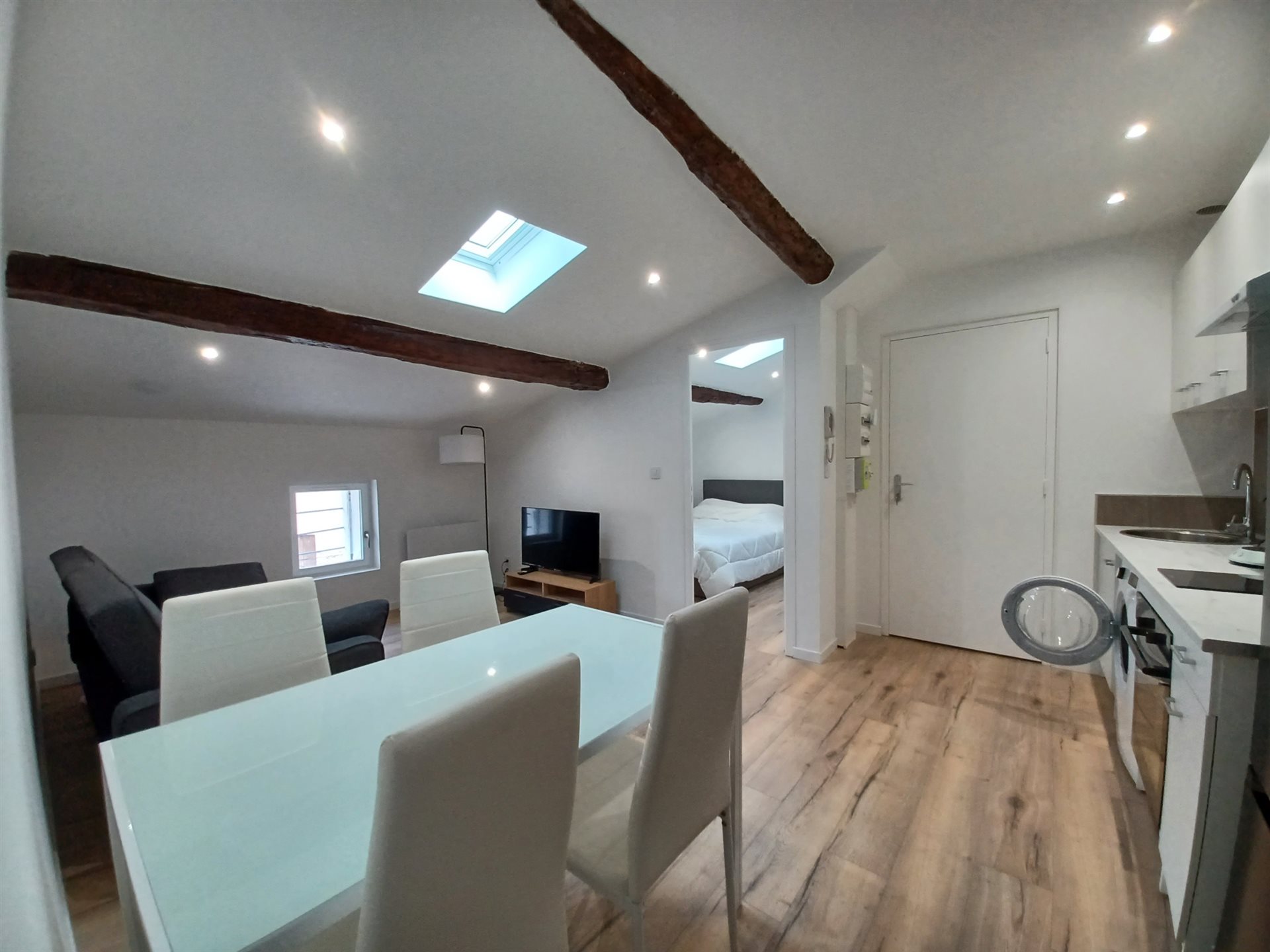 Appartement à louer, 29m², Lézignan-Corbières