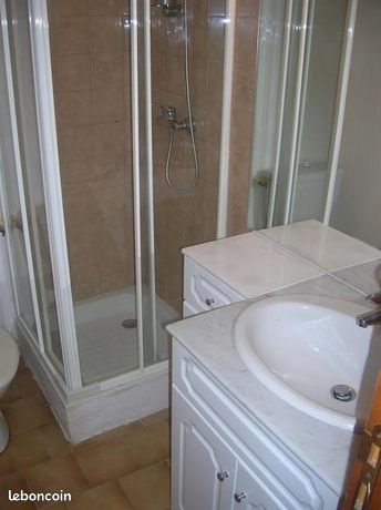 Appartement à louer, 29m², Courthézon