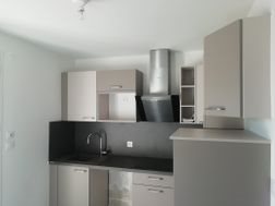 Maison à louer, 94m², Rodilhan