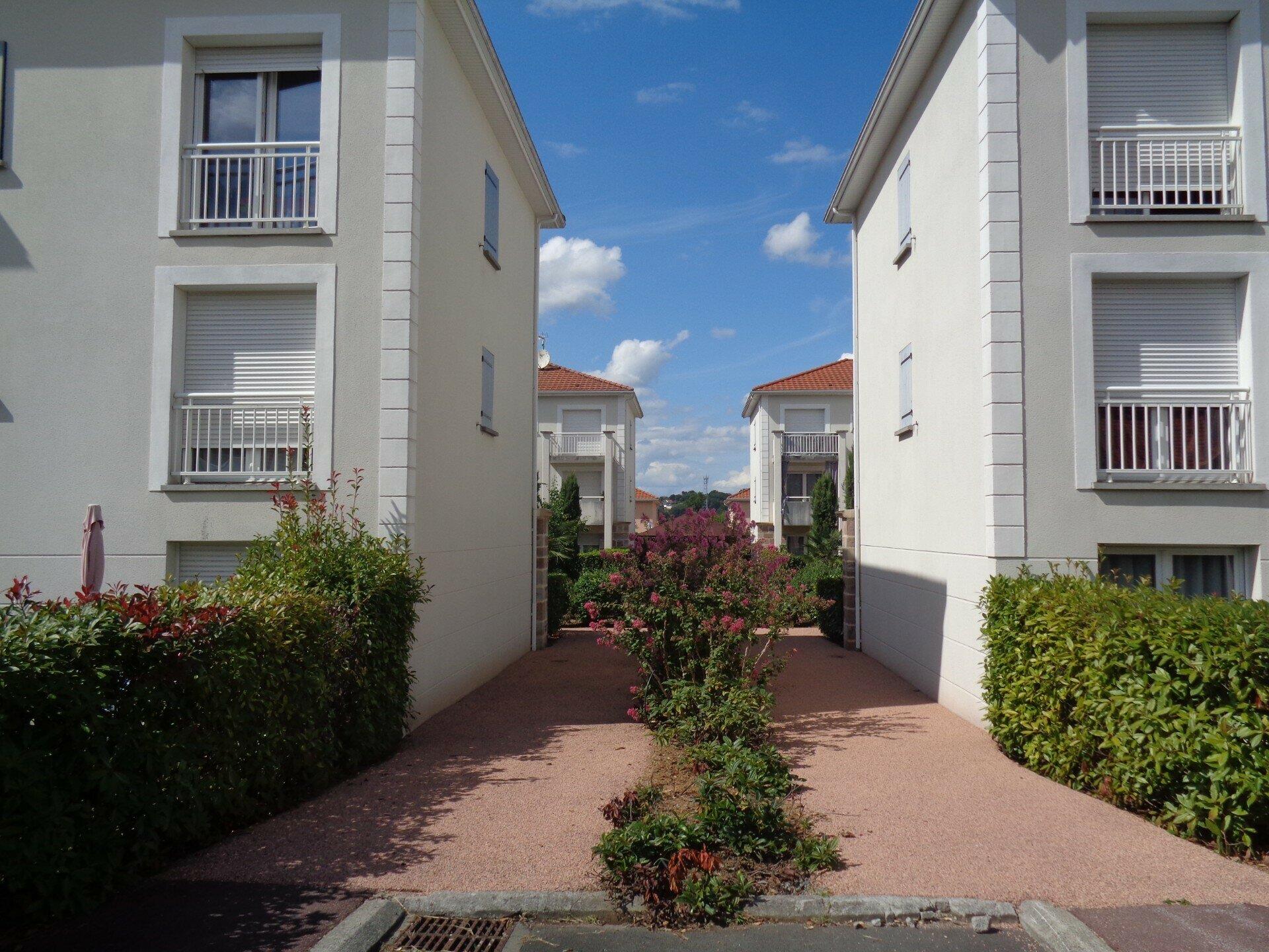 Appartement à vendre, 65m², Objat