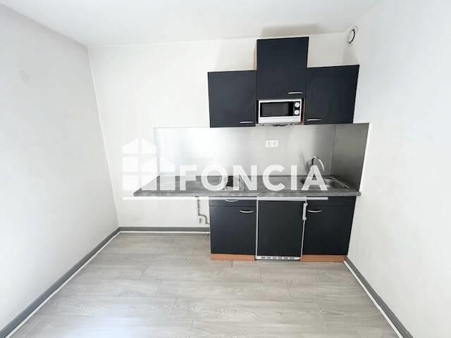 Maison à louer, 37m², Saint-Etienne