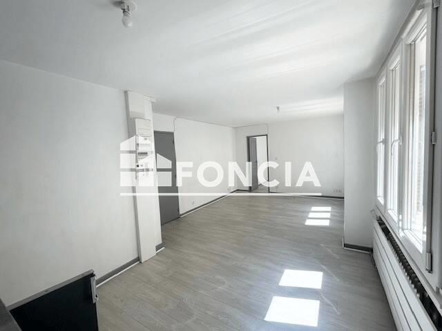 Maison à louer, 37m², Saint-Etienne