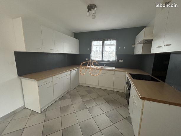 Maison à louer, 104m², Saint-Gilles