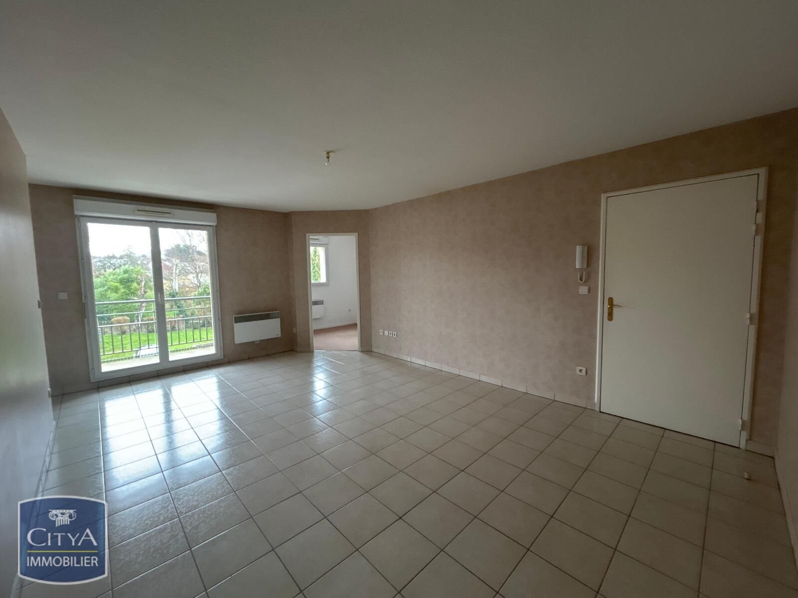 Appartement à louer, 54m², Roye