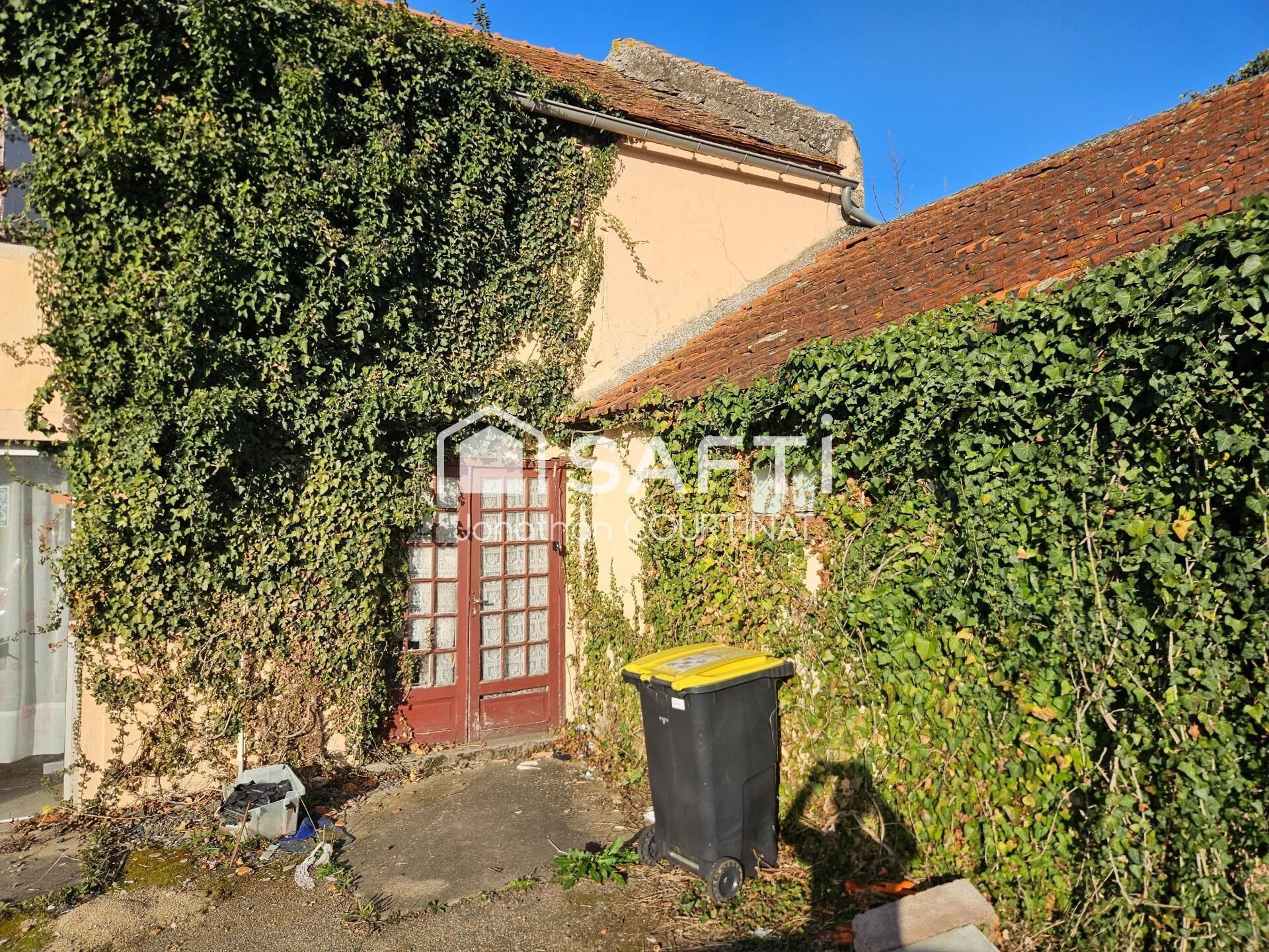 Maison à vendre, 140m², Charmes
