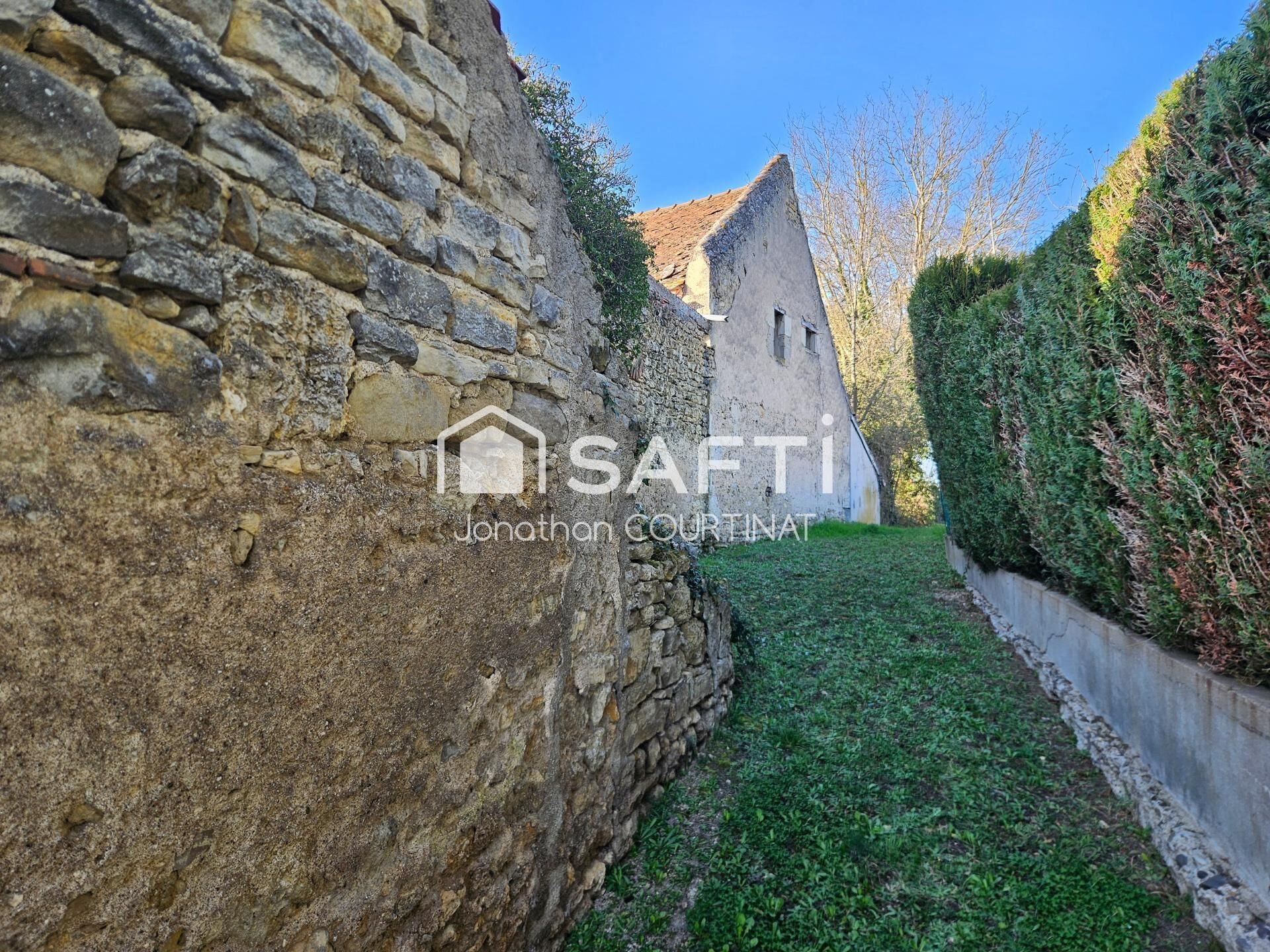 Maison à vendre, 140m², Charmes