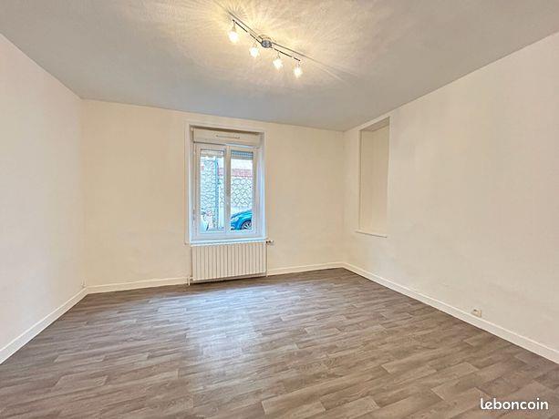 Appartement à louer, 39m², Reims