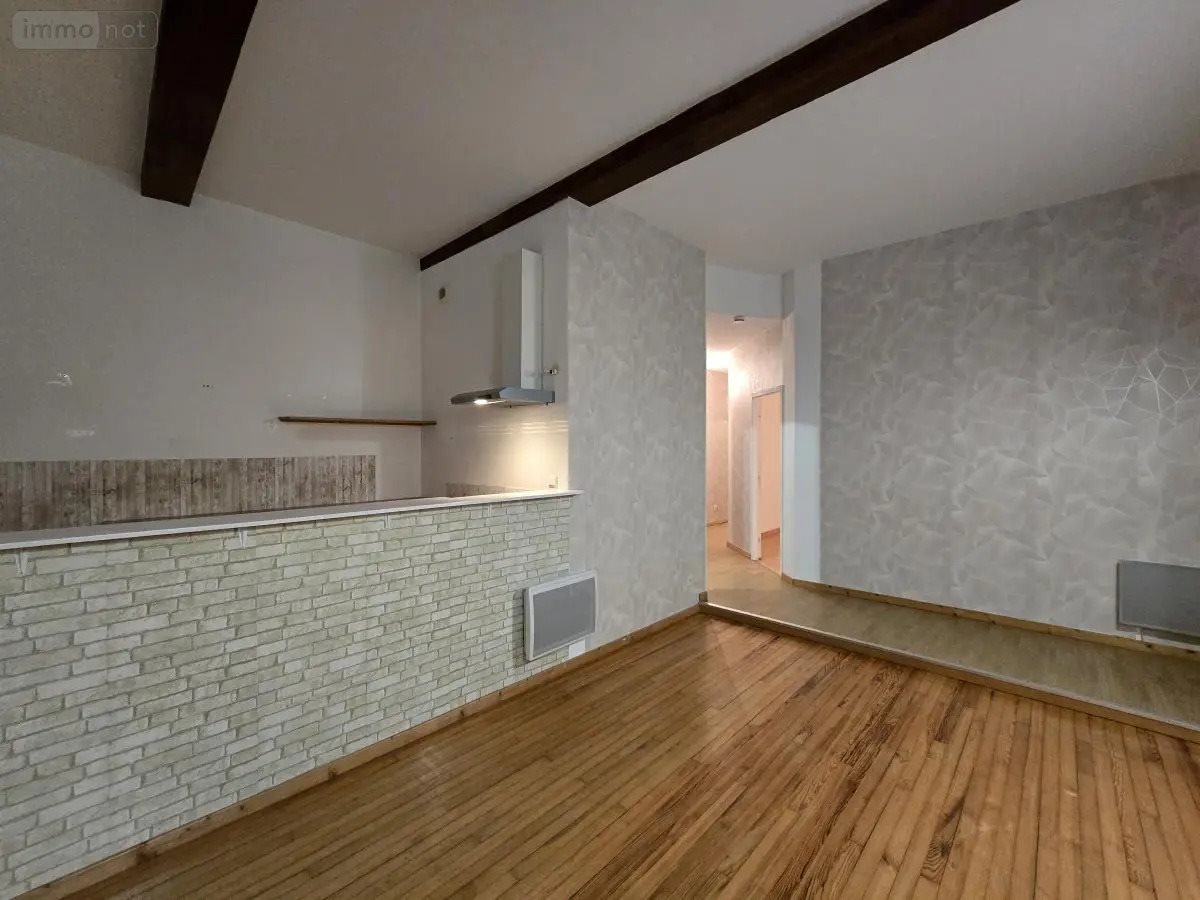 Appartement à louer, 59m², Belley