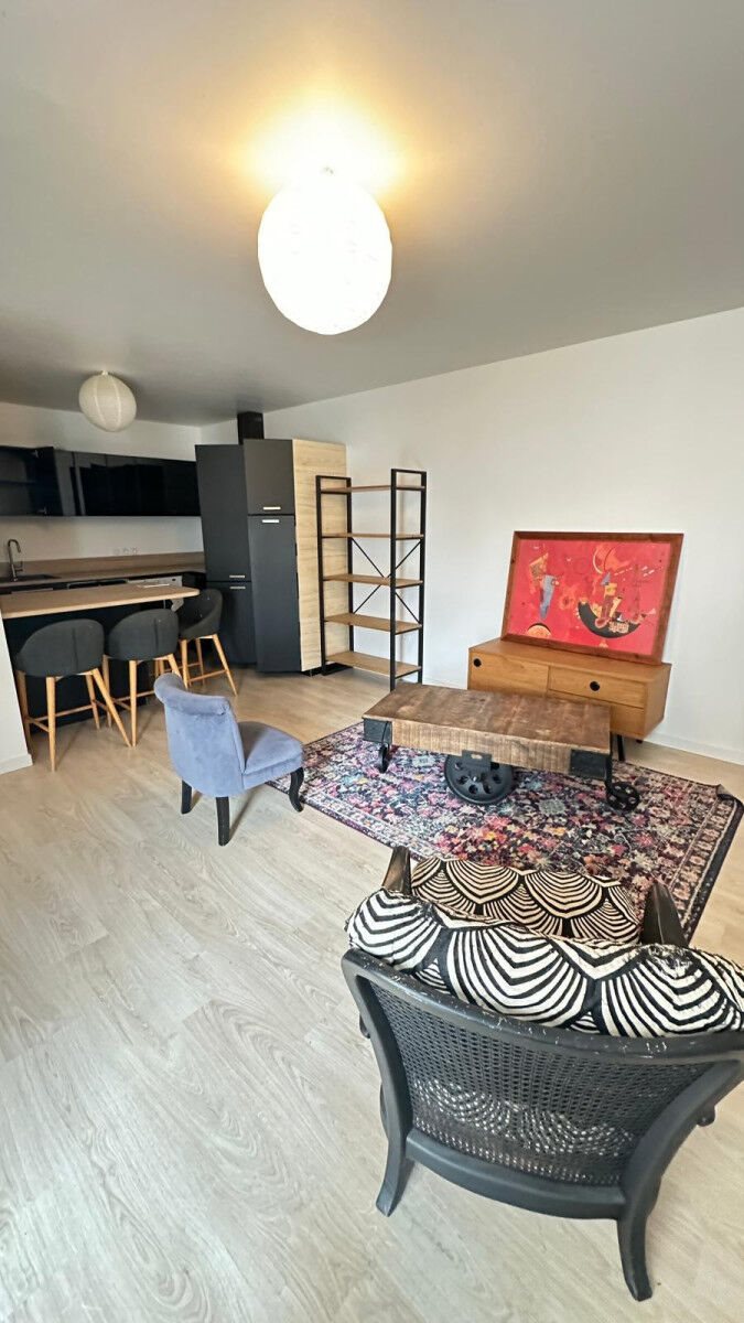 Appartement à louer, 65m², Bègles