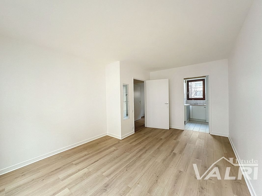 Appartement à louer, 27m², Paris 11ème