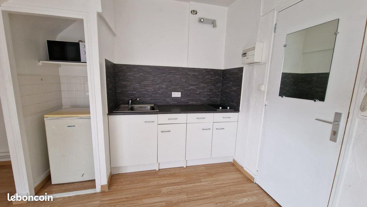 Appartement à louer, 11m², Tours