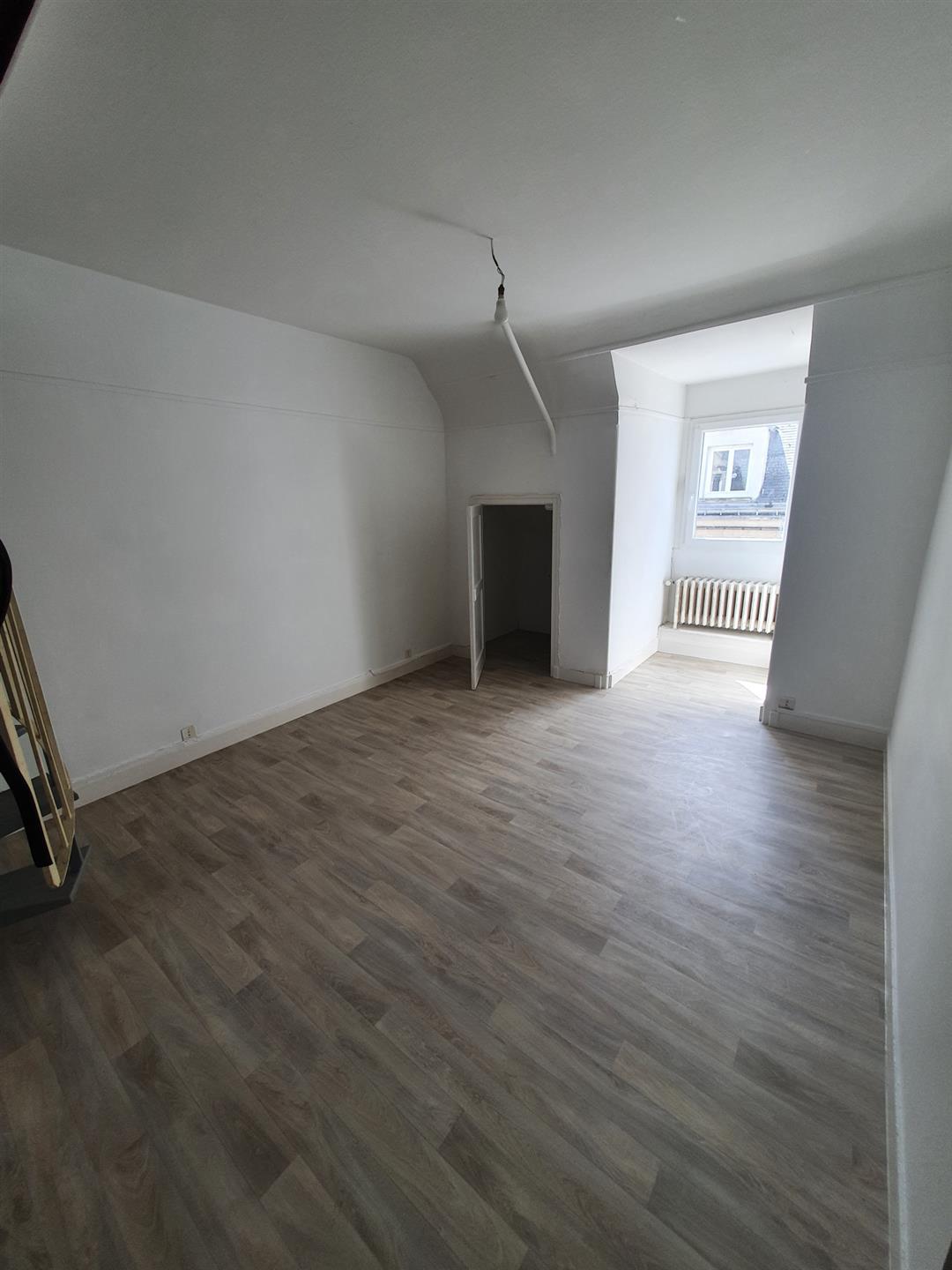 Appartement à louer, 53m², Valognes
