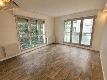 Appartement à louer, 27m², Paris 18ème