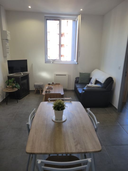 Appartement à louer, 45m², Cahors