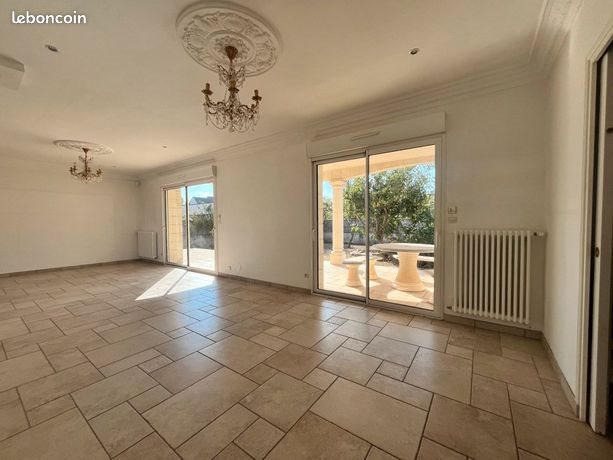Maison à vendre, 230m², La Riche