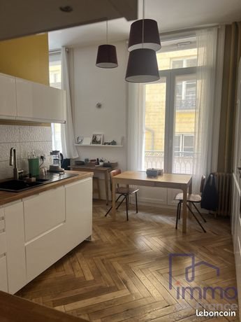 Appartement à vendre, 117m², Saint-Etienne