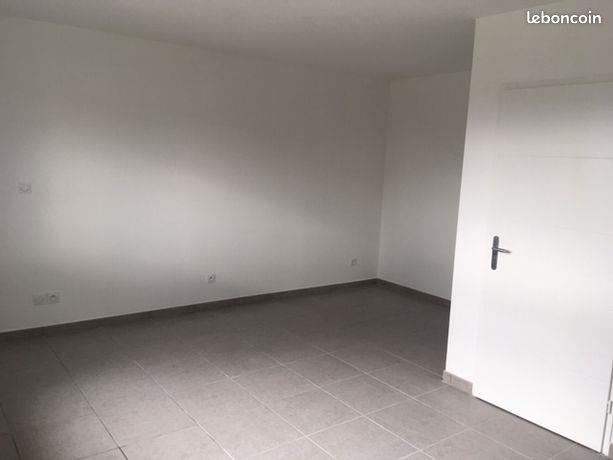 Appartement à louer, 30m², Saint-Etienne